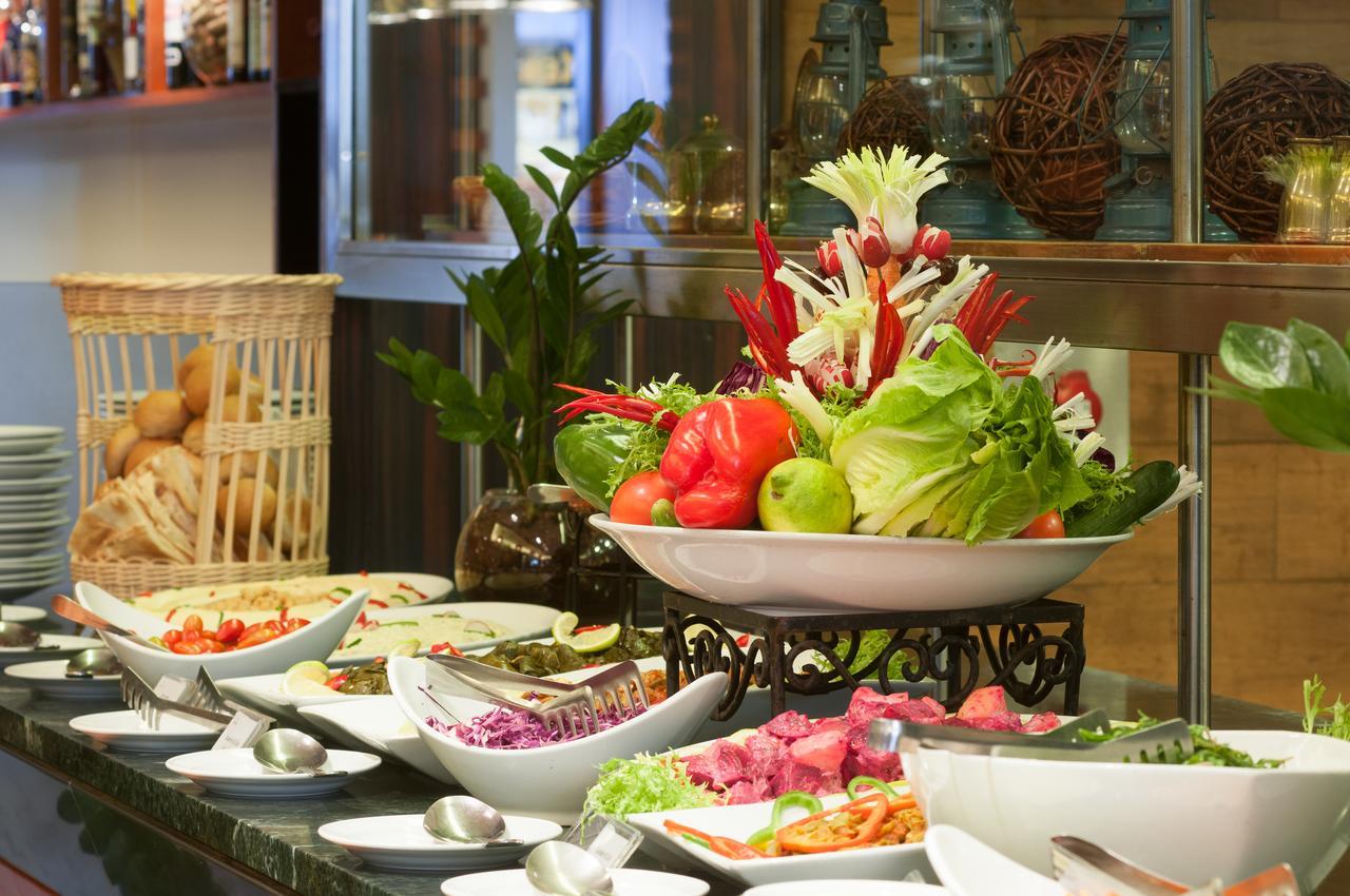 Le Commodore Hotel Beirut Eksteriør bilde