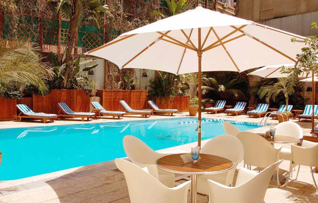 Le Commodore Hotel Beirut Eksteriør bilde